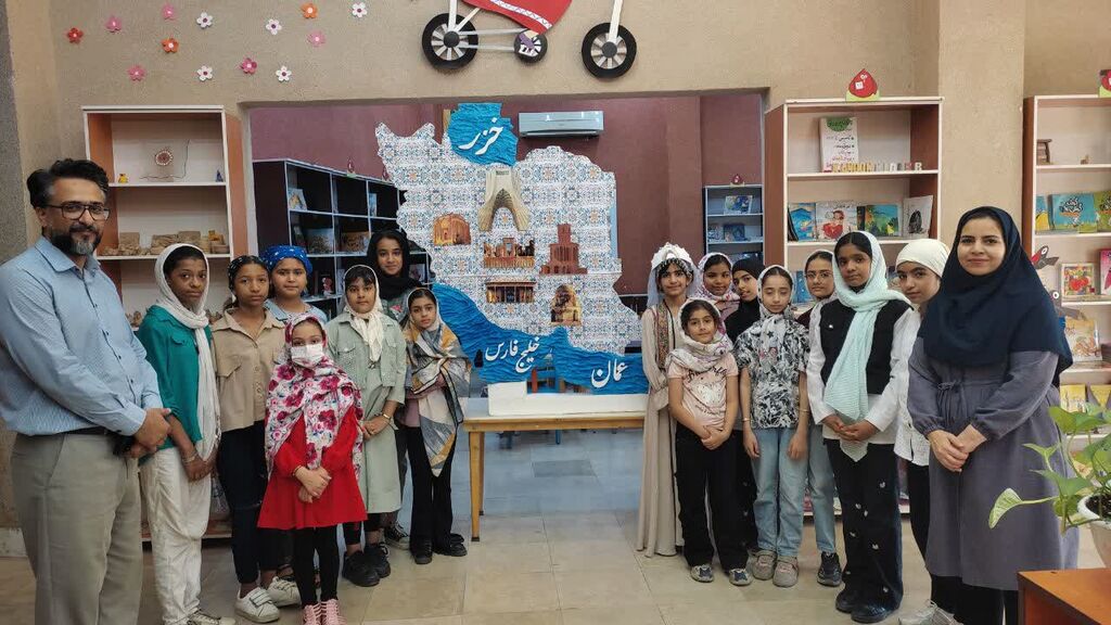 1293356 گرامیداشت روز ملی خلیج فارس در کانون پرورش فکری کودکان و نوجوانان پارک گلها