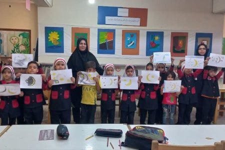 آسمان و فعالیت‌های نجوم برای کودکان نوباوه گرمساری