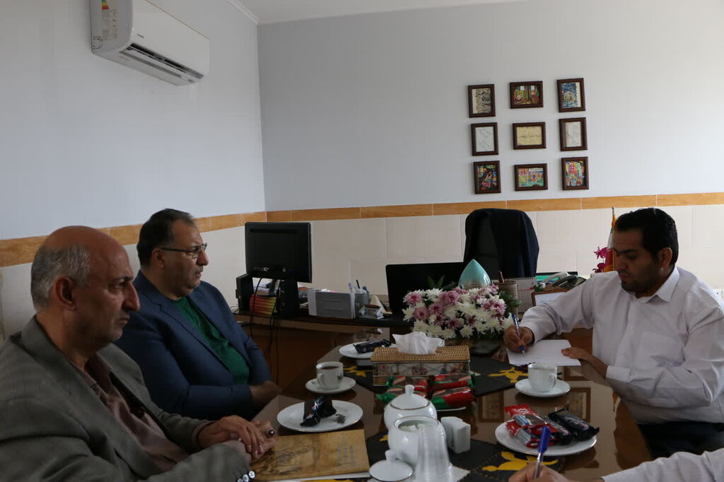 کانون در دانشنامه دفاع مقدس استان سمنان صاحب مدخل می‌شود