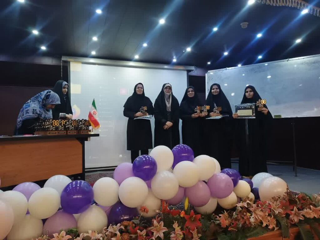 1293989-1 کسب رتبه اول توسط اعضای نوجوان مرکز 5 همدان در بینالمللی پروانههای بدون مرز