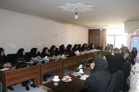 نشست شورای فرهنگی کانون استان اصفهان برگزار شد