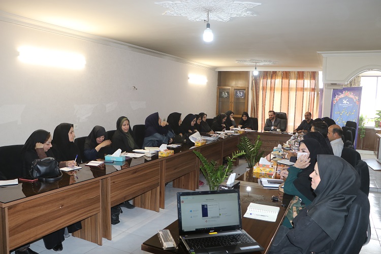 نشست شورای فرهنگی کانون استان اصفهان برگزار شد