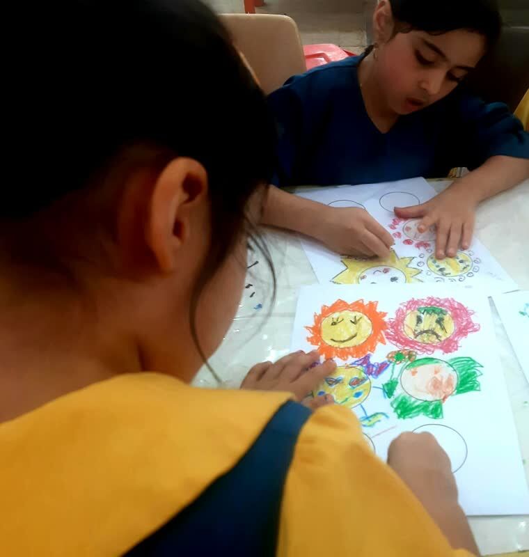 1294243 "خورشید من" موضوع کارگاه خلاقیت با نقاشی