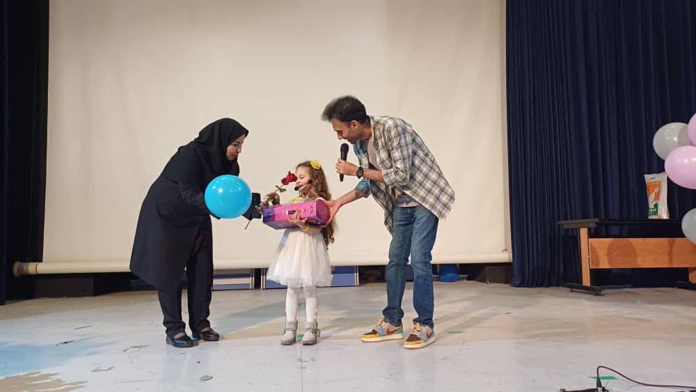 1294371 ویژهبرنامه روز دختر در مجتمع آفرینش کانون کرمانشاه