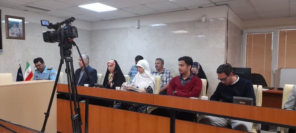 1294462 مربیان و اعضای کانون همدان برگزیده جشنواره "یوسف" و "شعر مقاومت" شدند