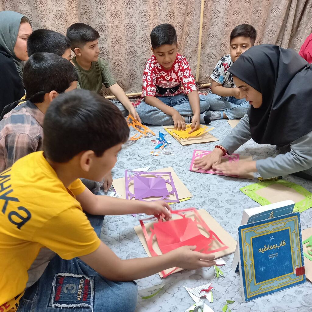 1294724 روایت یک روز معنوی در مرکز فرهنگی داراب و پاسارگاد با حضور اعضاء و خانوادهها