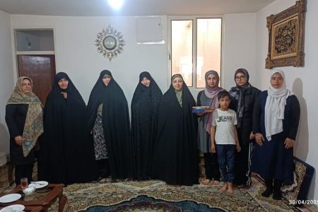 فرزندان شهدا و جانبازان باید رشادت‌های پدر و مادر خود را بازگو کنند