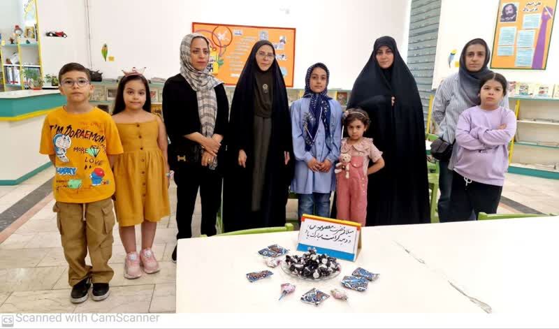 1294889 ویژهبرنامههای دهه کرامت در مراکز کانون استان تهران