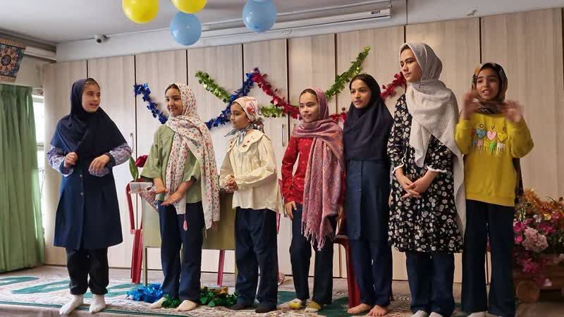 1294890 ویژهبرنامههای دهه کرامت در مراکز کانون استان تهران