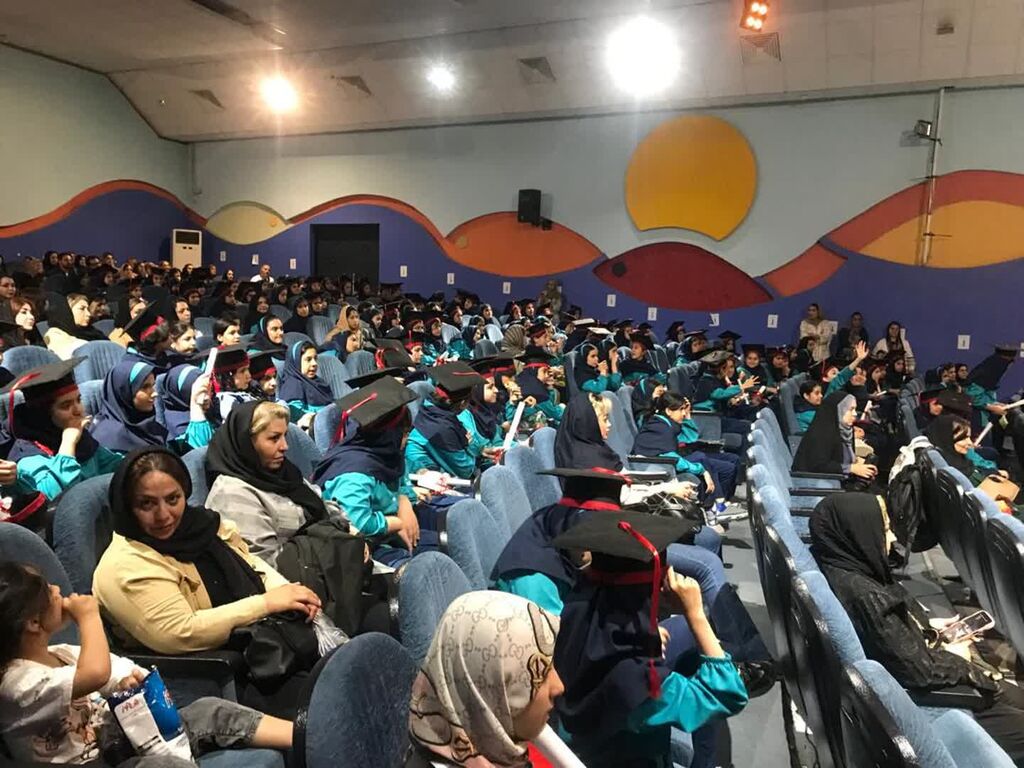 1294975 ویژهبرنامه دهه کرامت در مرکز شماره ۲ کانون کرمانشاه