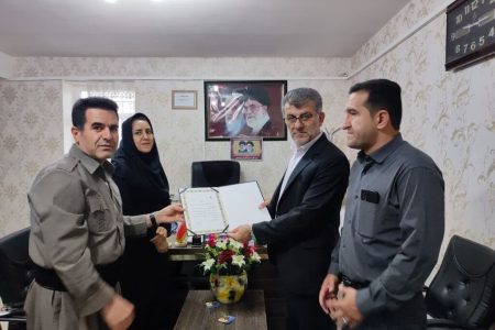 دانش هدیه ای از دستان پرمهر معلم