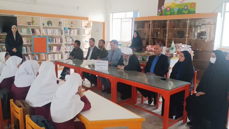 1295183 آیین اختتامیه جشنواره "یک کتاب یک قصه"