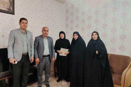 دیدارمدیرکل کانون استان ایلام باخانواده شهید فرهنگی درهفته معلم