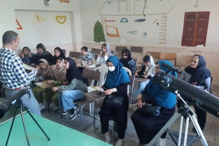 برگزاری برنامه‌های نجومی در مراکز کانون همدان