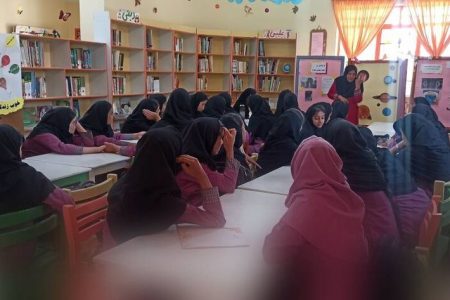 فعالیت‌های آموزشی هفته نجوم و رصد آسمان در مراکز نی‌ریز و ارسنجان