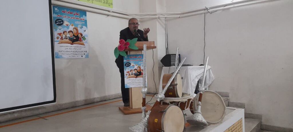 پوستر قصه‌گویی محلی کانون همدان در راستای طرح ثامر رونمایی شد