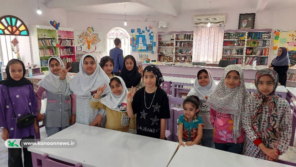 1298048-2 دیدار مدیرکل کانون استان بوشهر با فرماندار تنگستان