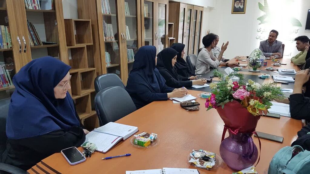1298062 دومین نشست شورای فرهنگی سال ۱۴۰۴ کانون کرمانشاه
