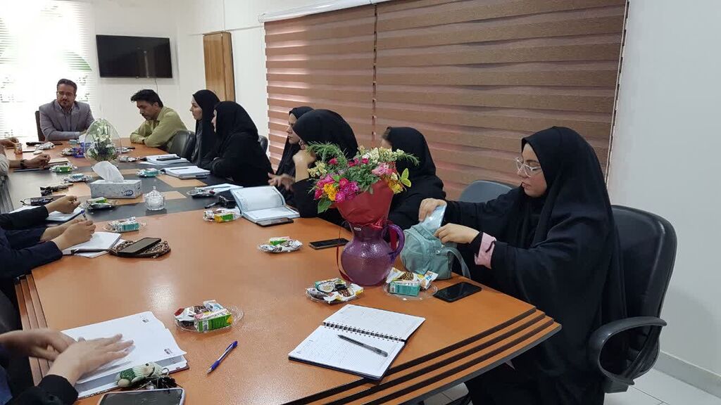 1298063 دومین نشست شورای فرهنگی سال ۱۴۰۴ کانون کرمانشاه