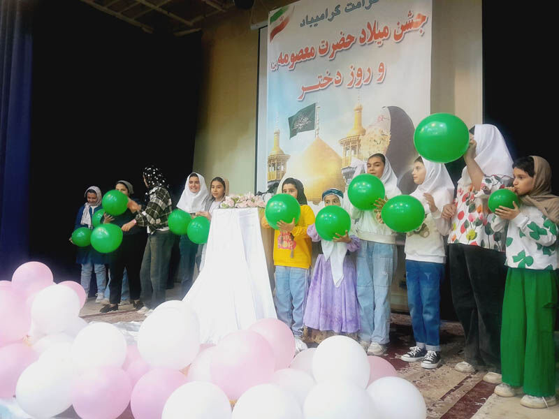 1298068-2 مراکز کانون استان اردبیل دهه کرامت را گرامی داشتند (بخش دوم)
