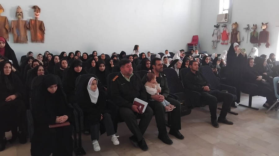 1298079-2 مراکز کانون استان اردبیل دهه کرامت را گرامی داشتند (بخش دوم)