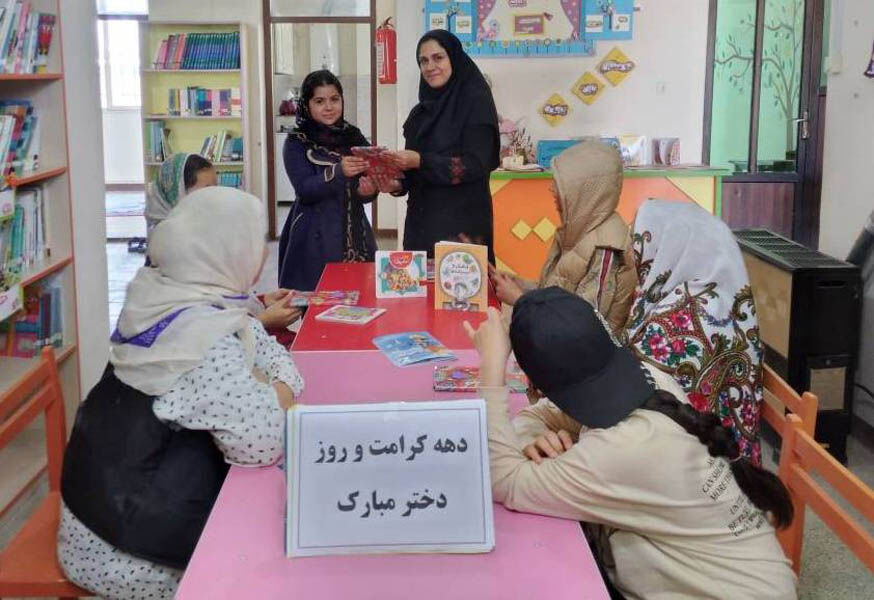 1298092-2 مراکز کانون استان اردبیل دهه کرامت را گرامی داشتند (بخش دوم)