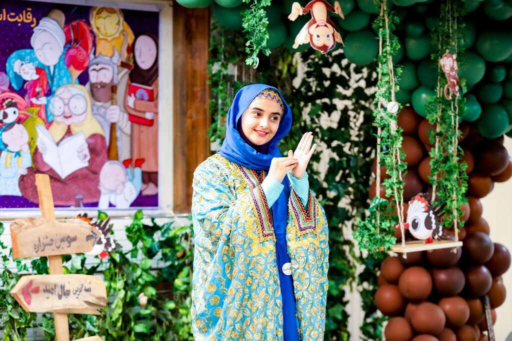 1298309-2 درخشش کانون هرمزگان در سومین دوسالانه جشنواره قصهگویی «نهال امید»استان