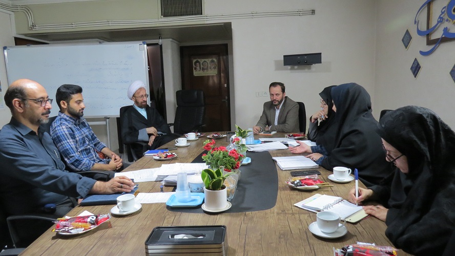 1298437 برنامهریزی برای برگزاری باشکوه دهه امامت و ولایت و جشن بزرگ غدیرخم