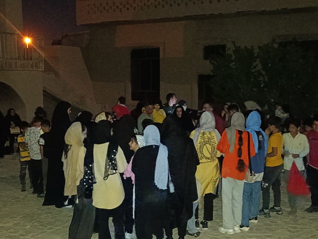 1298949 سفر هیجانانگیز به اعماق آسمان در منطقه محروم ایزدخواست