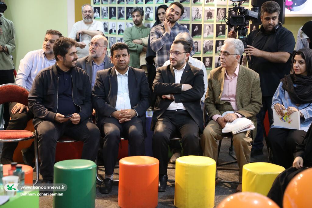 1299067 فاطمه محمدی؛ الگویی برای دانش آموزان با نیازهای ویژه است