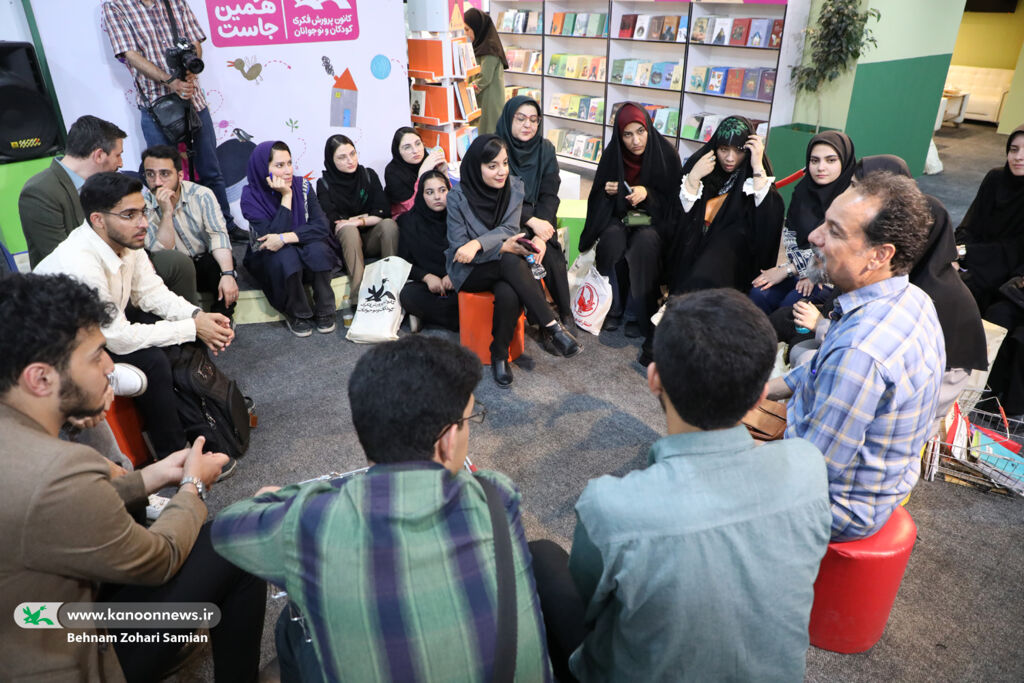 باشگاه شعر قاف در جست‌وجوی کوشش و جوشش