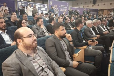 حضور مدیرکل کانون استان مرکزی در جشنواره تولیدات روابط عمومی‌ها