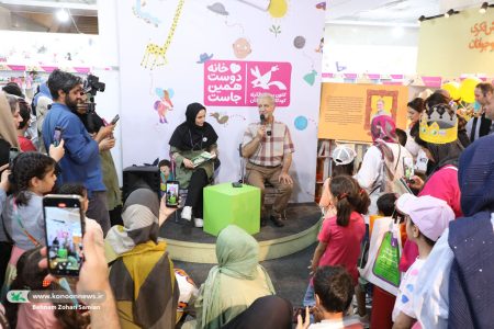 دیدار با بچه‌ها برایم زیباترین لحظه است