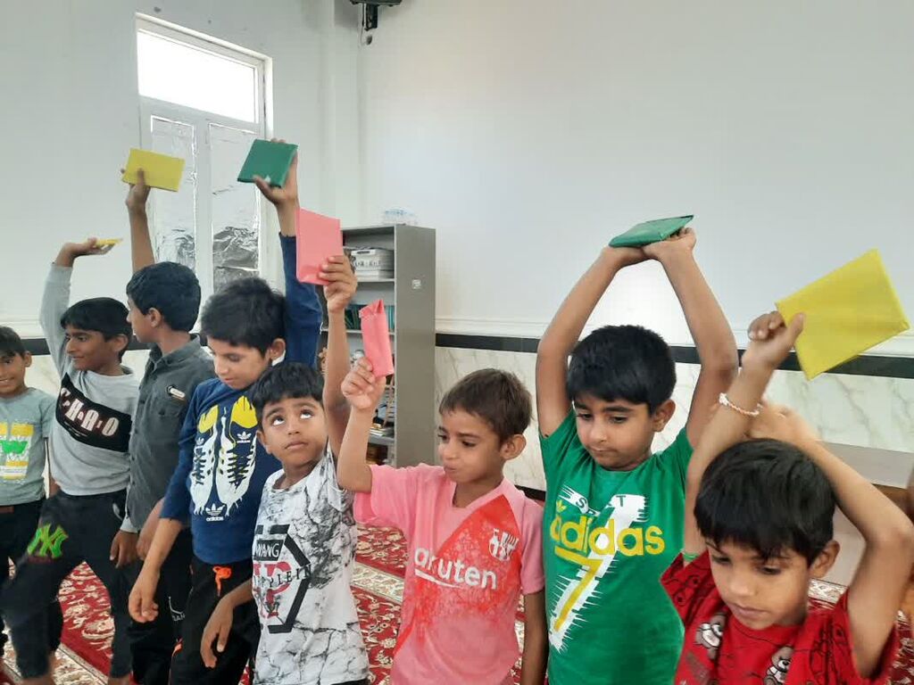 1299555 اجرای برنامه های علمی در روستای سرزه بخش شمیل