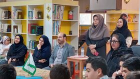 1299603 نشست ادبی بزم اندرون در مرکز شماره سه شهر اراک