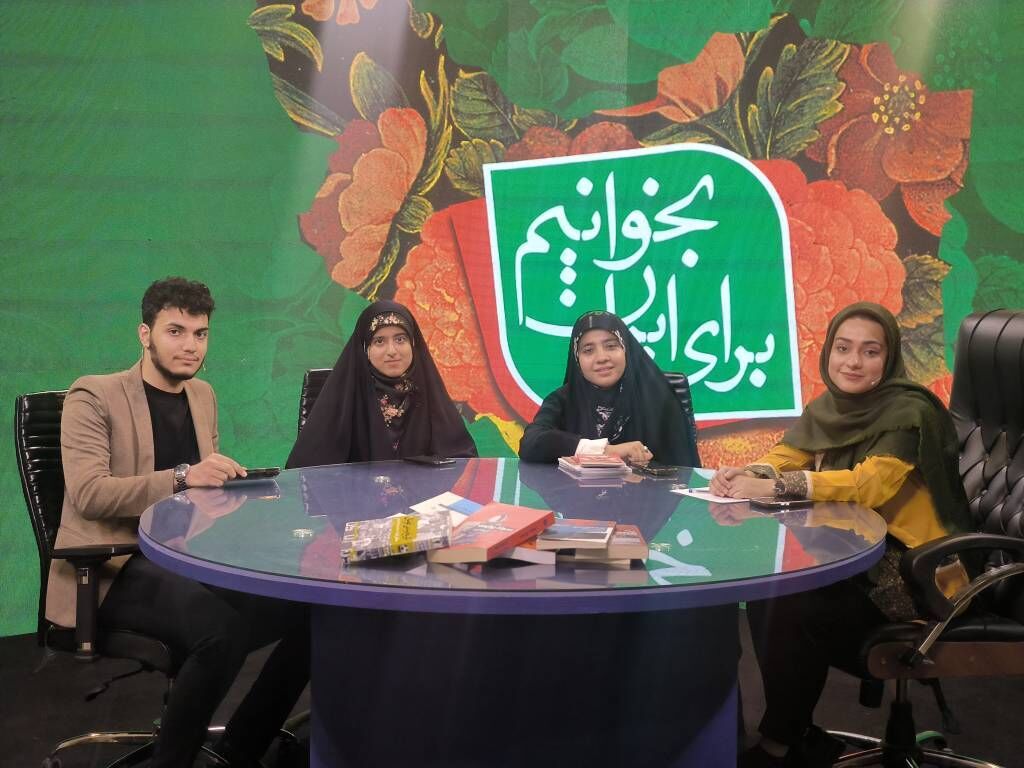 1299729 حضور سه عضو کانون کرمانشاه در اردوی باشگاه شعر قاف