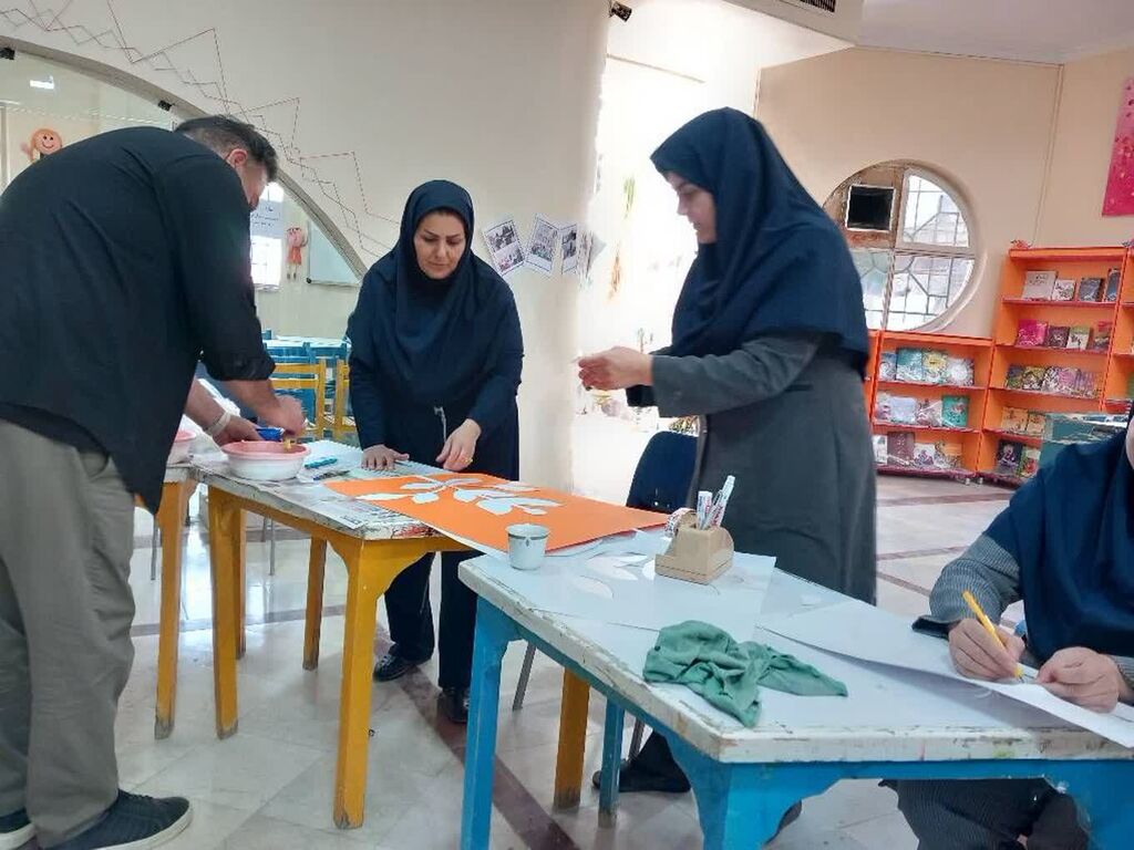 کارگاه‌های تخصصی منطقه‌ای در مرکز کرند غرب برگزار شد