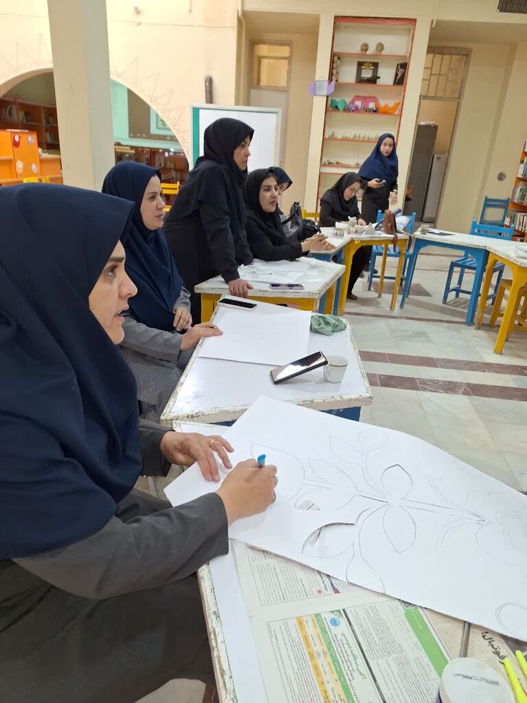 کارگاه‌های تخصصی منطقه‌ای در مرکز کرند غرب برگزار شد