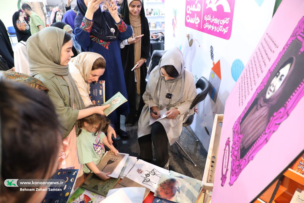 انتقادپذیری یکی از رموز ماندگاری آثارم است/دنیای خردسالان را بی نهایت دوست دارم