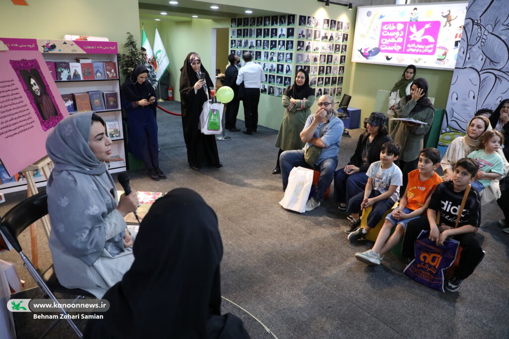 1300392-5 انتقادپذیری یکی از رموز ماندگاری آثارم است/دنیای خردسالان را بی نهایت دوست دارم