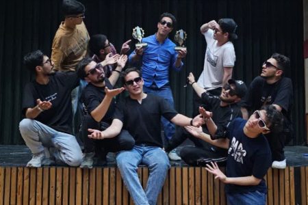 نمایش مهبد در آرزوی شاهنامه کانون همدان رتبه اول کشور شد