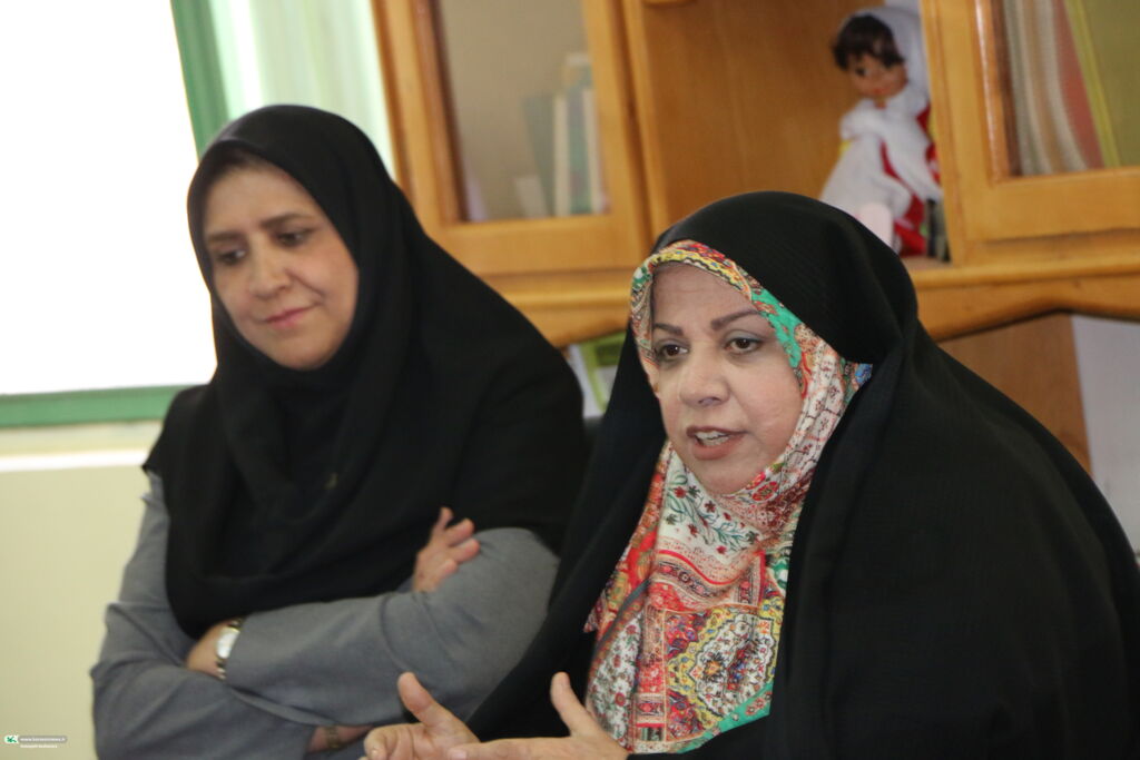 تحلیل عملکرد مراکز و تجلیل از کارشناسان در شورای فرهنگی کانون فارس