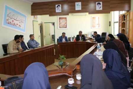 تحلیل عملکرد مراکز و تجلیل از کارشناسان در شورای فرهنگی کانون فارس