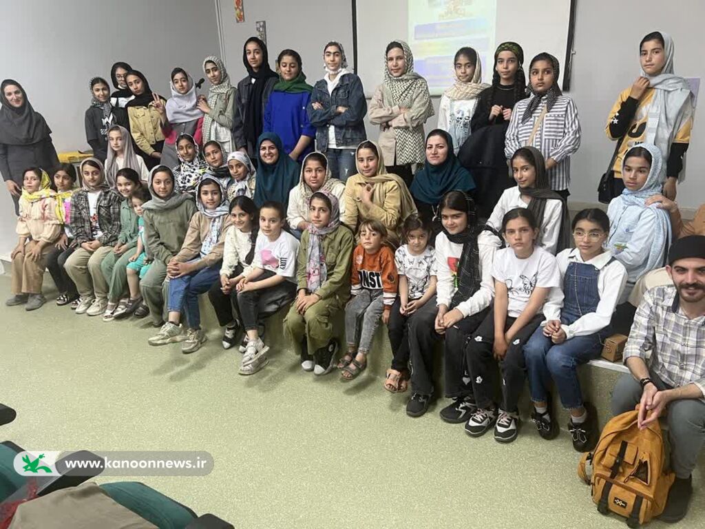 1301018 مهمترین درس شاهنامه عشق ورزیدن به وطن است