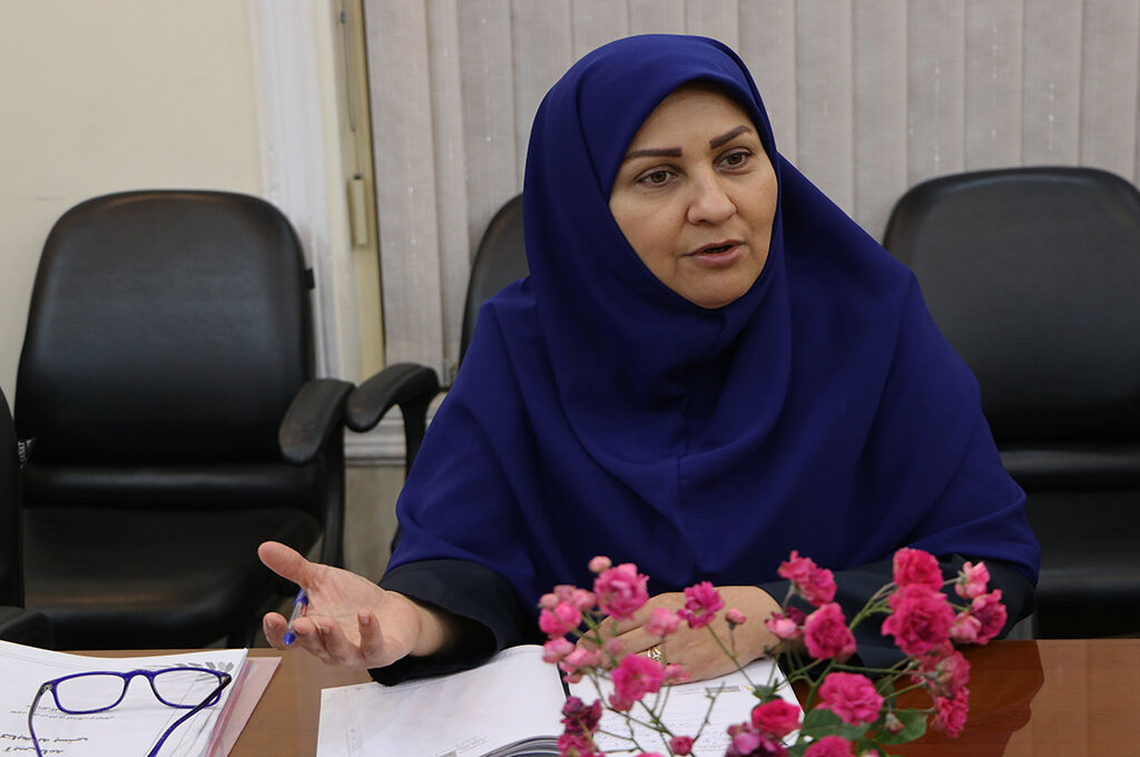 1301284 نقش مربیان مراکز سیار در تحقق عدالت فرهنگی و آموزشی بیبدیل است