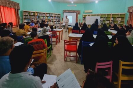 نشست آشنایی با هوش مصنوعی در کانون پرورش فکری ابوموسی