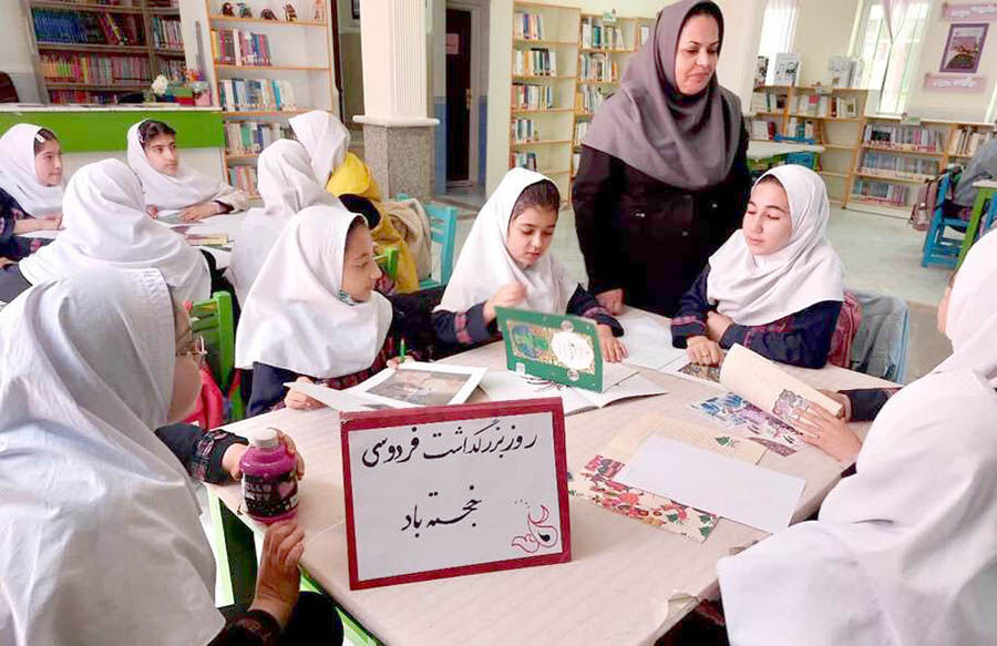 گرامیداشت روز زبان فارسی و بزرگداشت حکیم ابوالقاسم فردوسی در مراکز کانون استان اردبیل