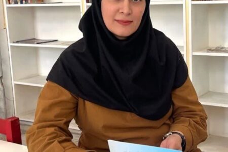 «مرغ آمین» در آسمان نوجوانی پر می‌کشد