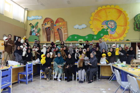 برگزاری دوره ساخت عروسک‌های نمایشی در کانون استان مرکزی