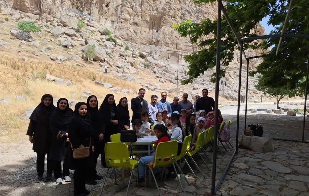 کارگاه باستان‌شناسان کوچک "از کتیبه تا کتاب" در بیستون